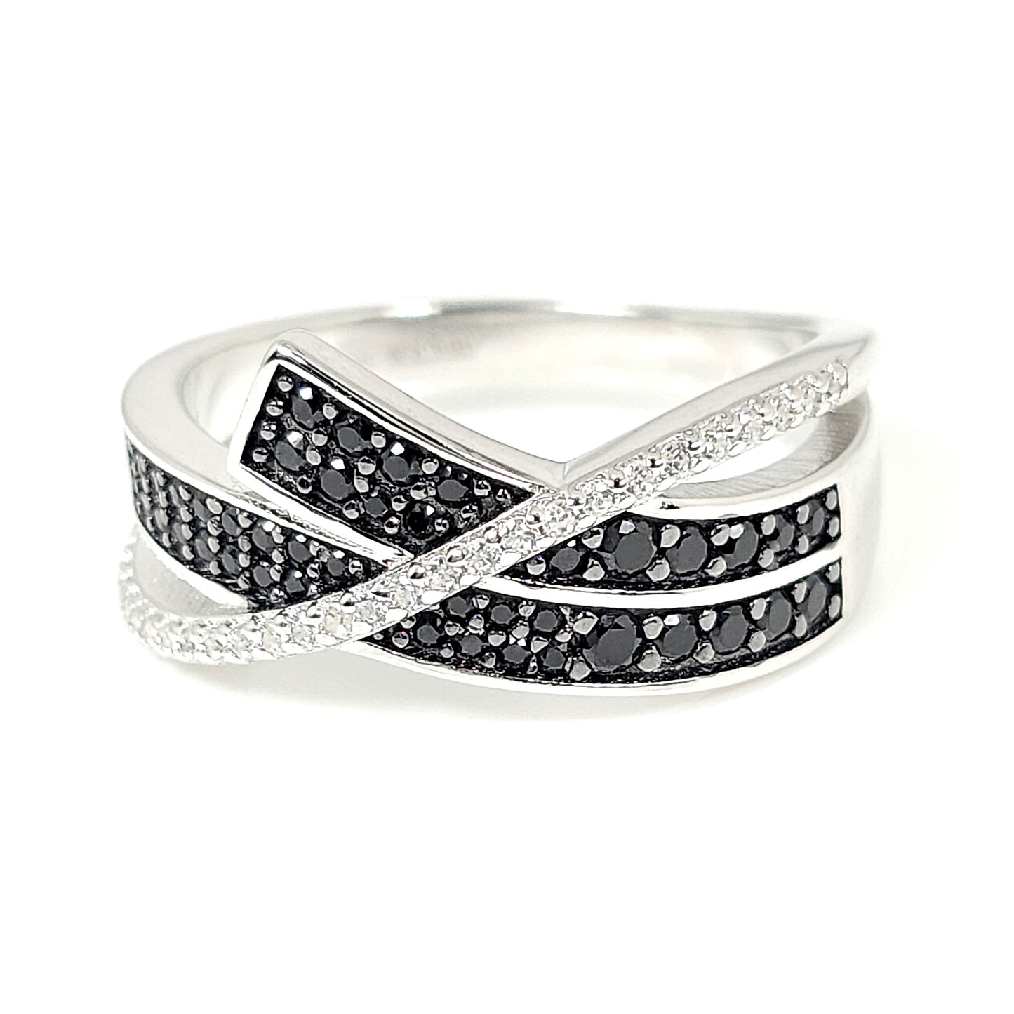 ADA Black Spinel Criss-Cross Ring.1