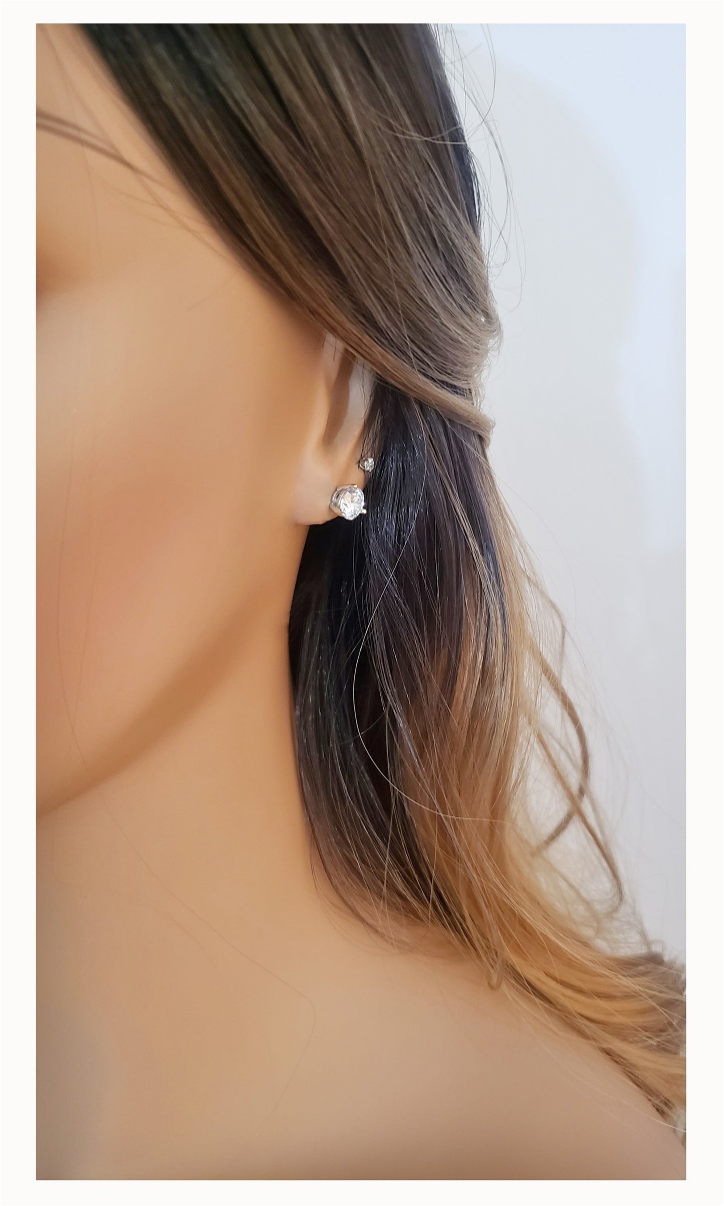 AISHA Large Cubic Zirconia Stud Earrings - 7mm 2