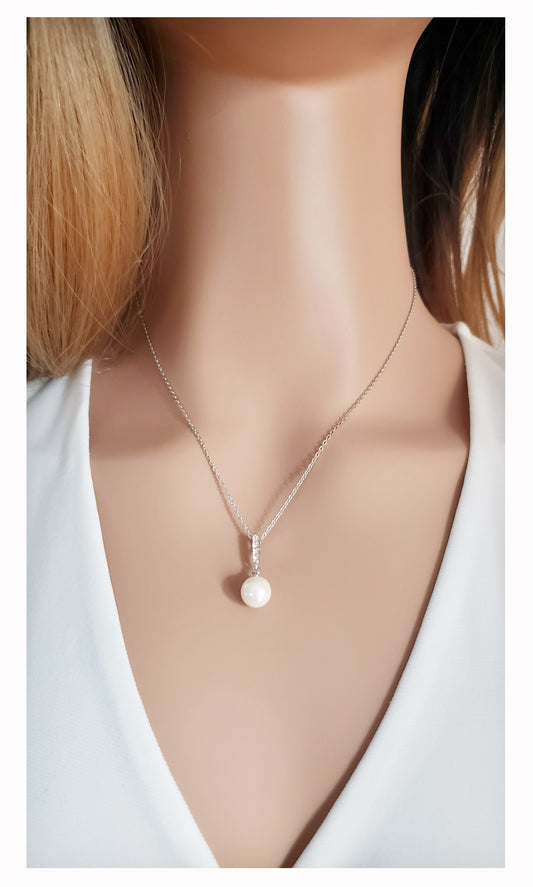 ANNETTE White Crystal Diamond Simulant Pearl Pendant Necklace 18K White Gold Over Sterling Silver