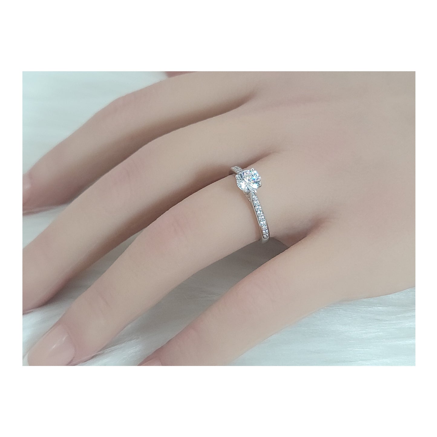 JOCELYNE Classic Solitaire Ring in Sterling Silver