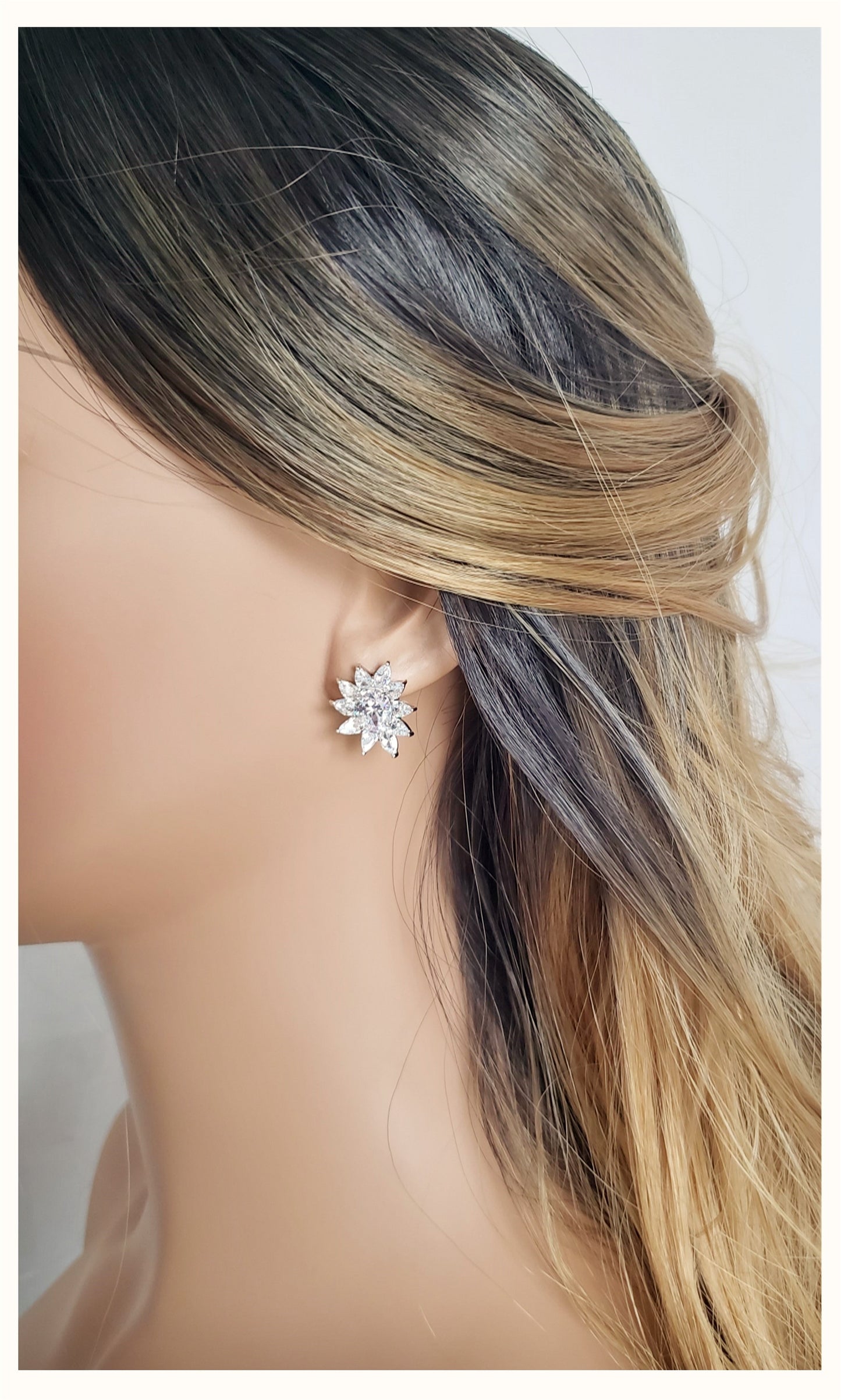 MILANIA Flower Cluster Earrings in Sterling Silver