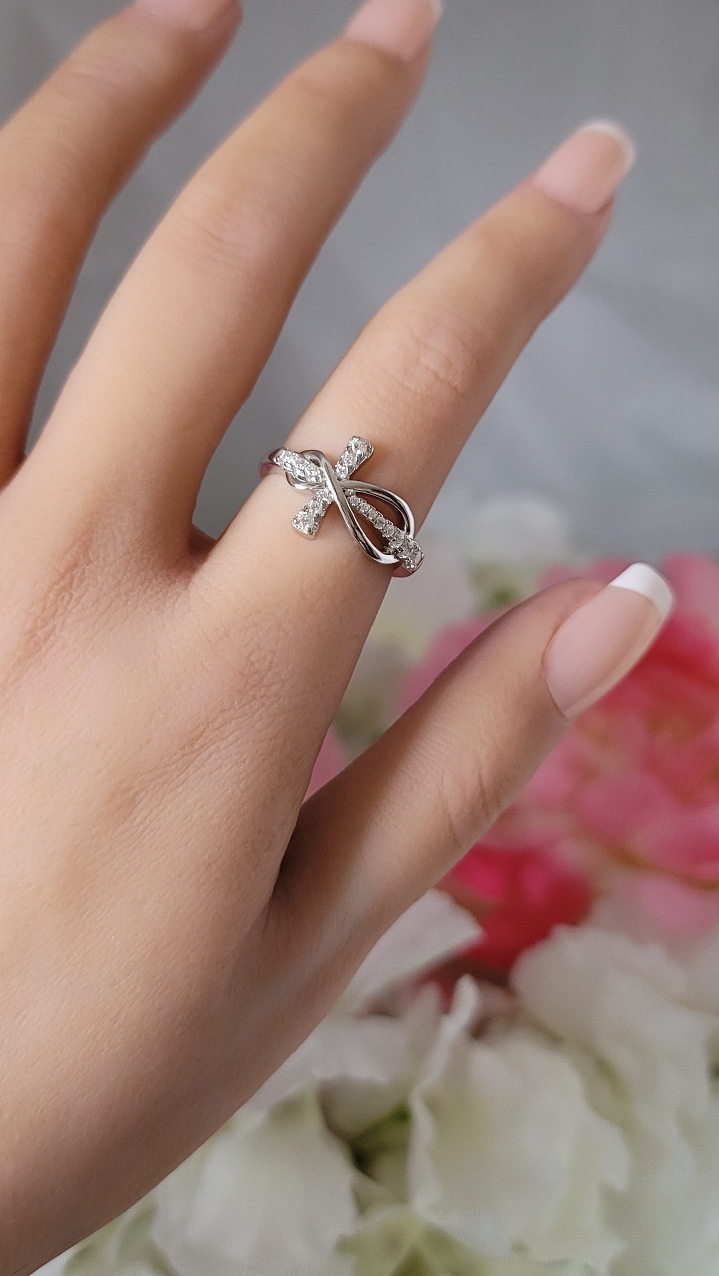 JOY Cubic Zirconia Cross Ring in Sterling Silver