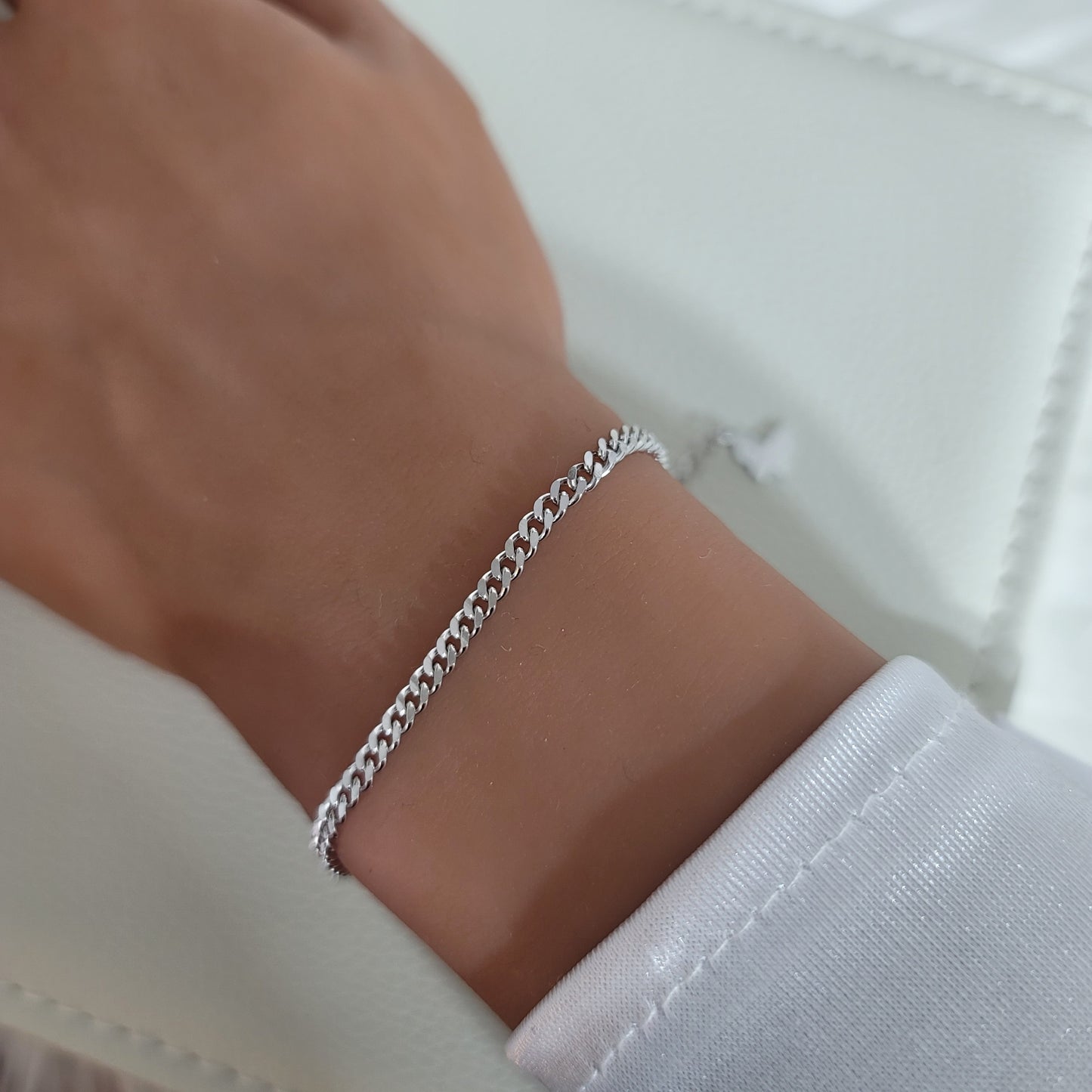 NADIA Dainty Curb Chain Bracelet in Rhodium Over Sterling Silver