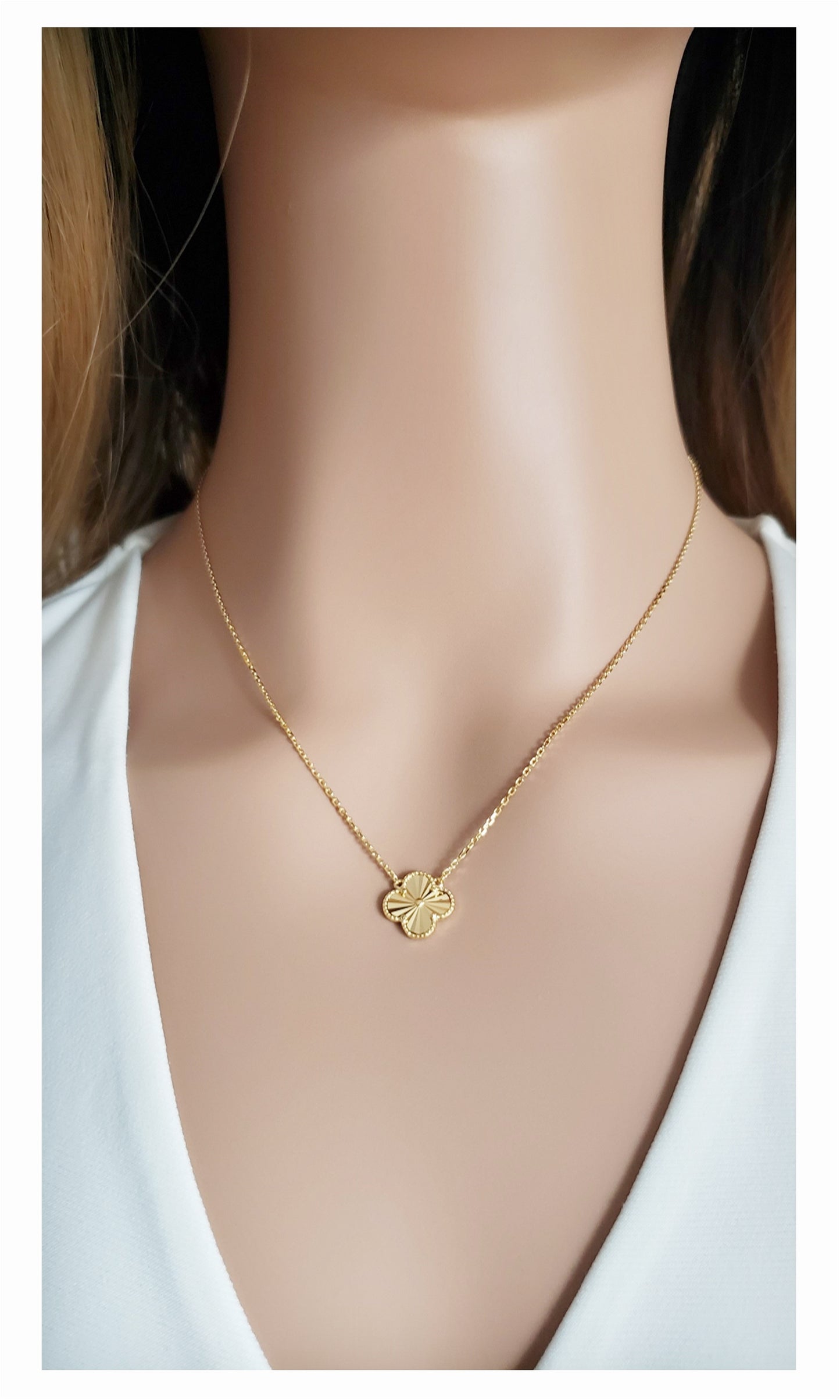 AUDREY 2-Piece Jewelry Set, Four Leaf Clover Earrings & Necklace 18K Gold Plated