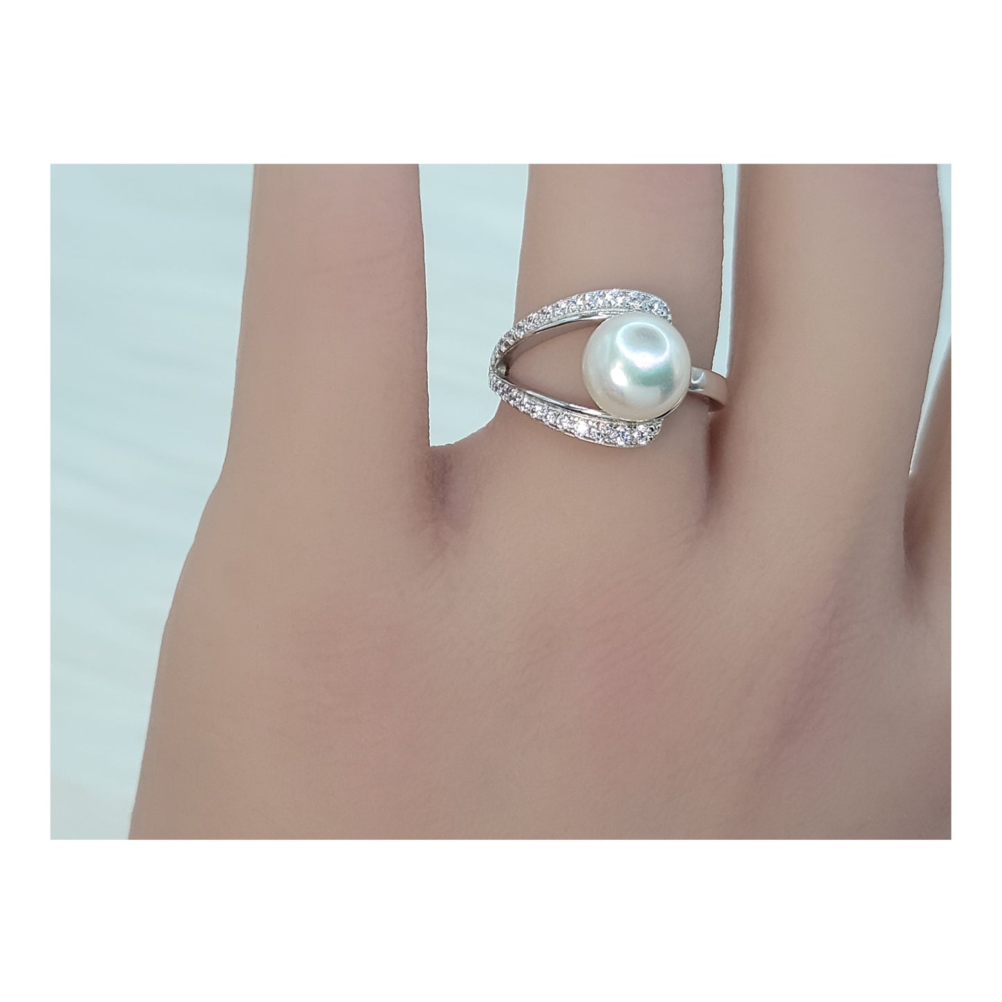 EDEN Pearl Ring in Sterling Silver