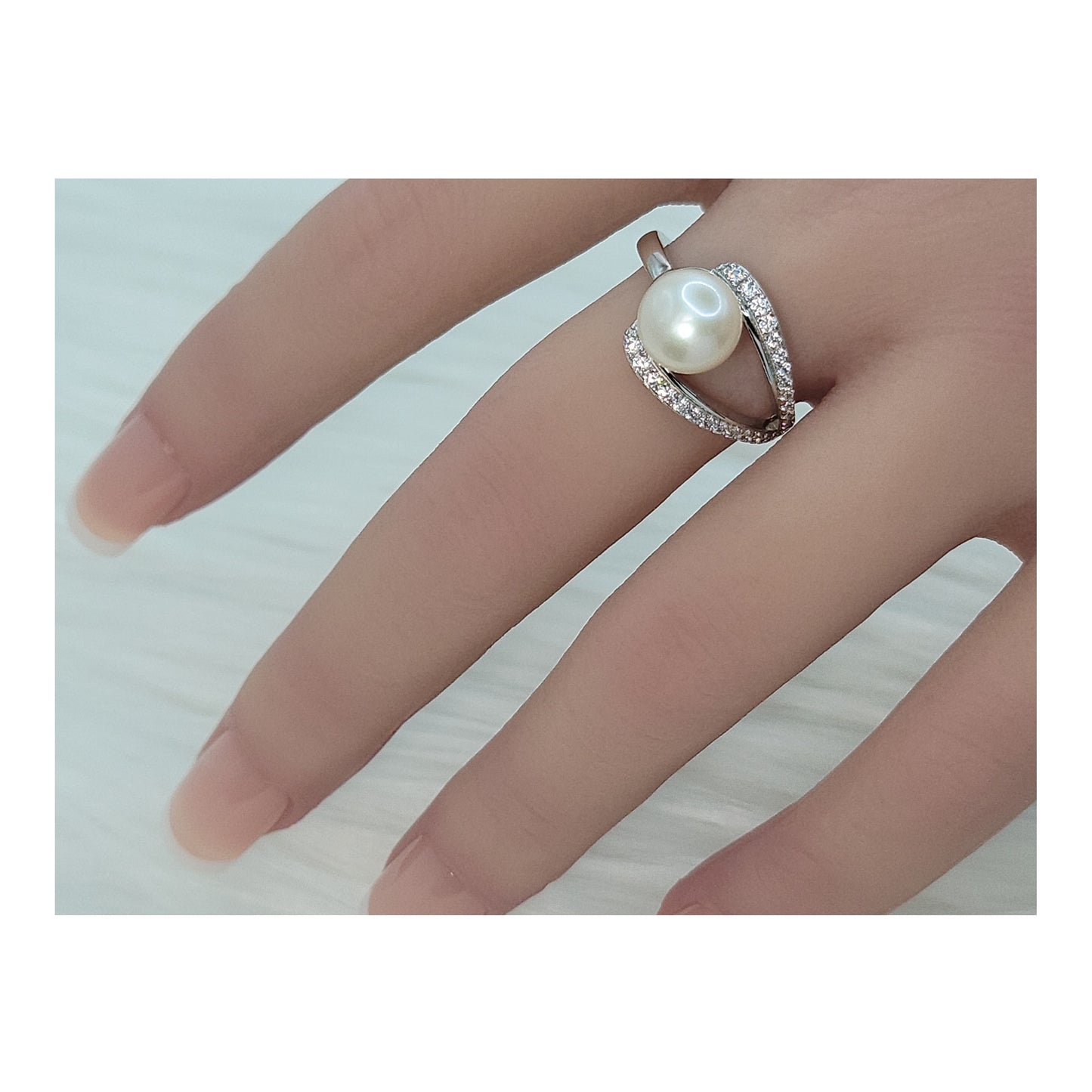EDEN Pearl Ring in Sterling Silver