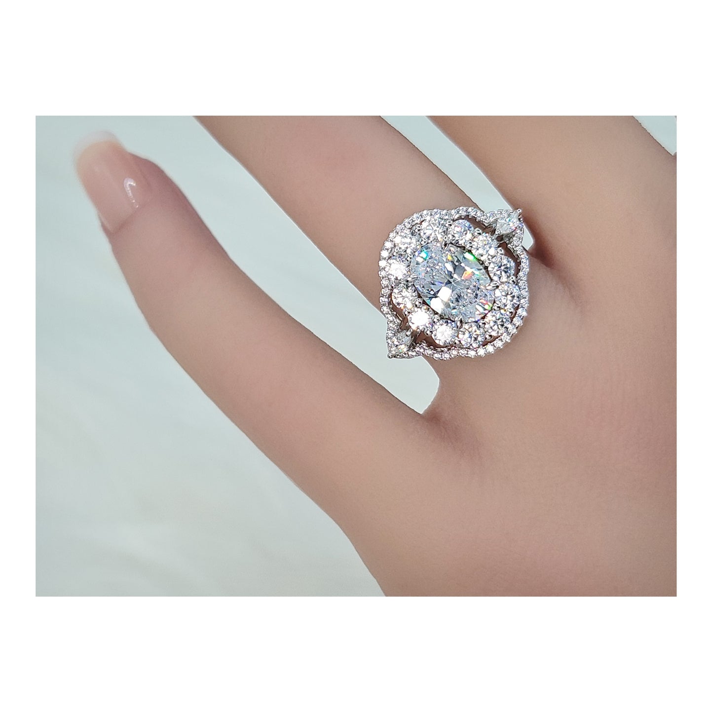 FRANCE Vintage Oval Cut Halo Cluster Ring