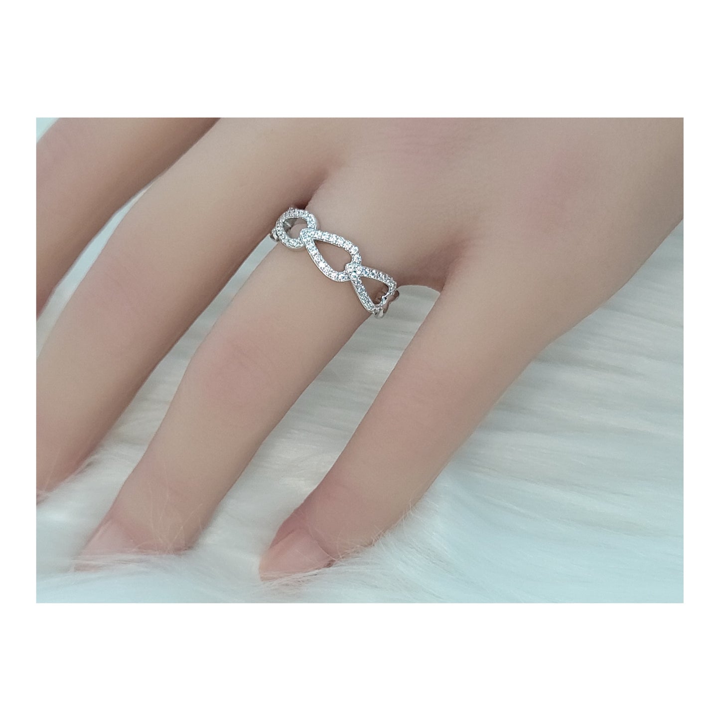 FRANCESCA Crisscross Ring in Sterling Silver