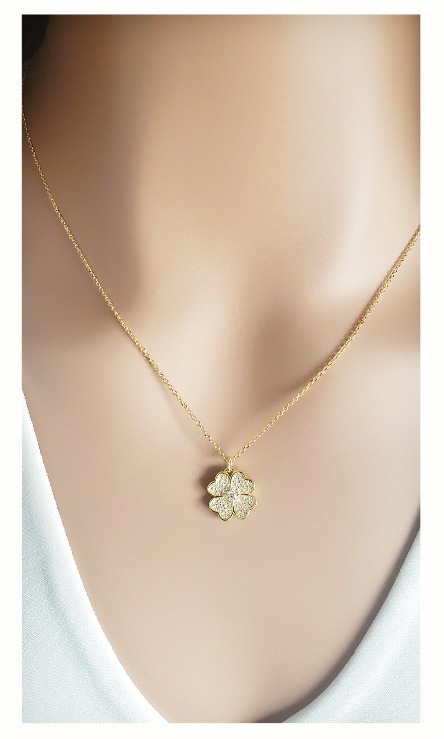 KARI Heart Shaped Four-Leaf Clover Pendant Necklace 14K Gold Over Sterling Silver