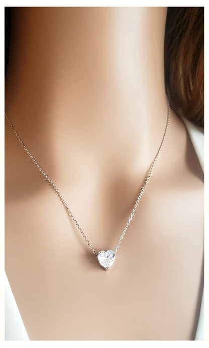 MARIE Heart Necklace Solitaire Pendant