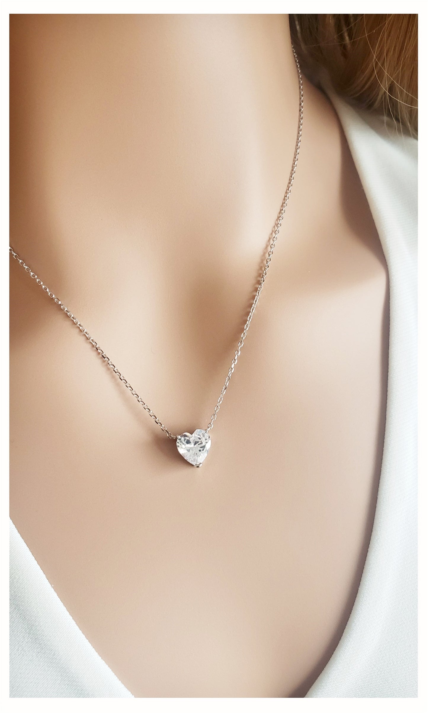 MARIE Heart Necklace Solitaire Pendant