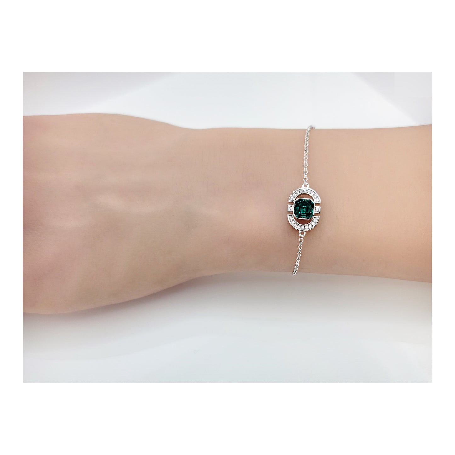 MELODY 3-Piece Jewelry Set, Emerald Green Crystal Bracelet, Earrings & Necklace