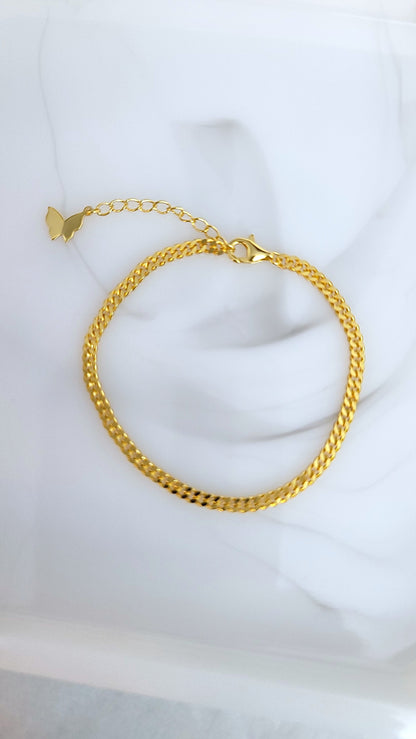 NADIA Dainty Curb Chain Bracelet 18K Gold Over Sterling Silver
