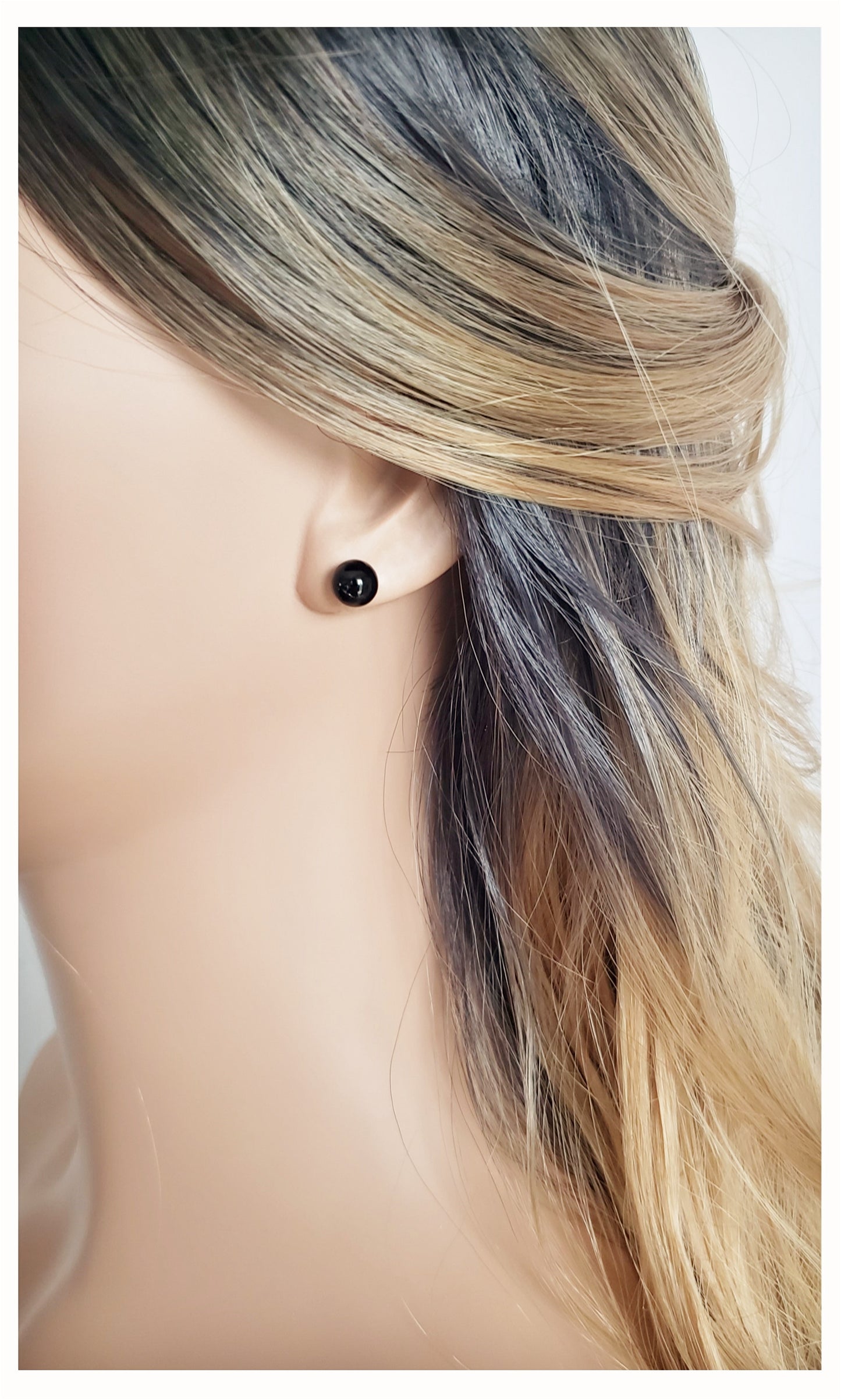 PAULA 8mm Black Onyx Stud Earrings