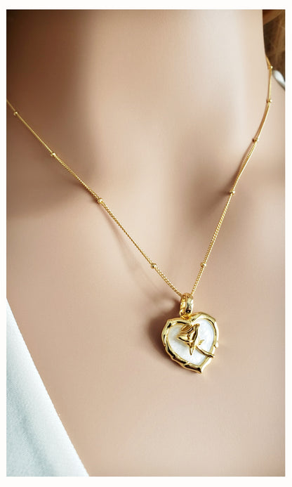 ROSE Mother-Of-Pearl Heart Necklace Pendant 18K Gold Plated