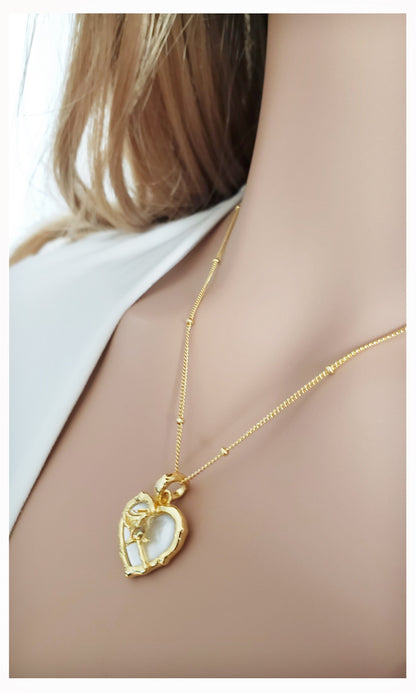 ROSE Mother-Of-Pearl Heart Necklace Pendant 18K Gold Plated