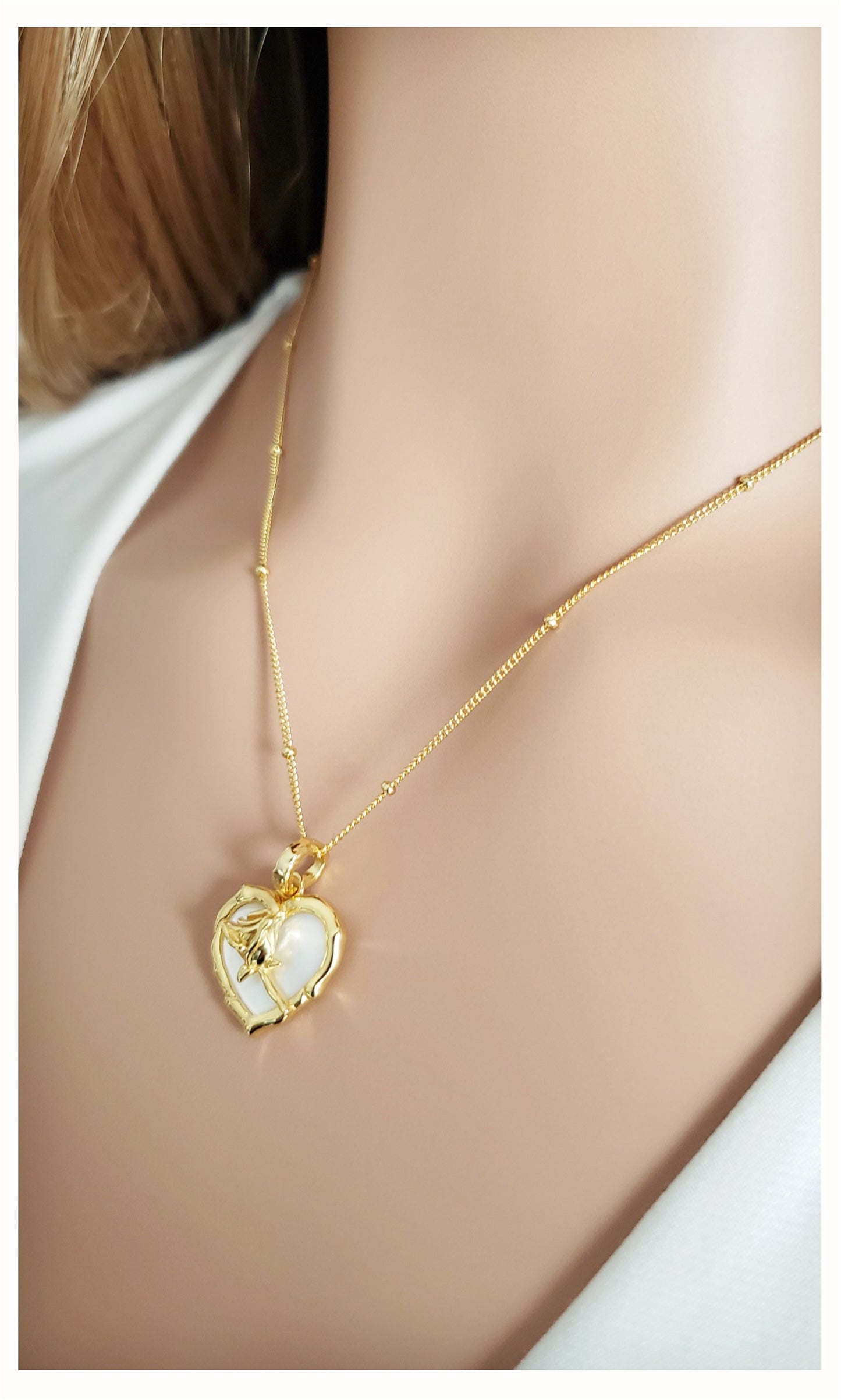 ROSE Mother-Of-Pearl Heart Necklace Pendant 18K Gold Plated