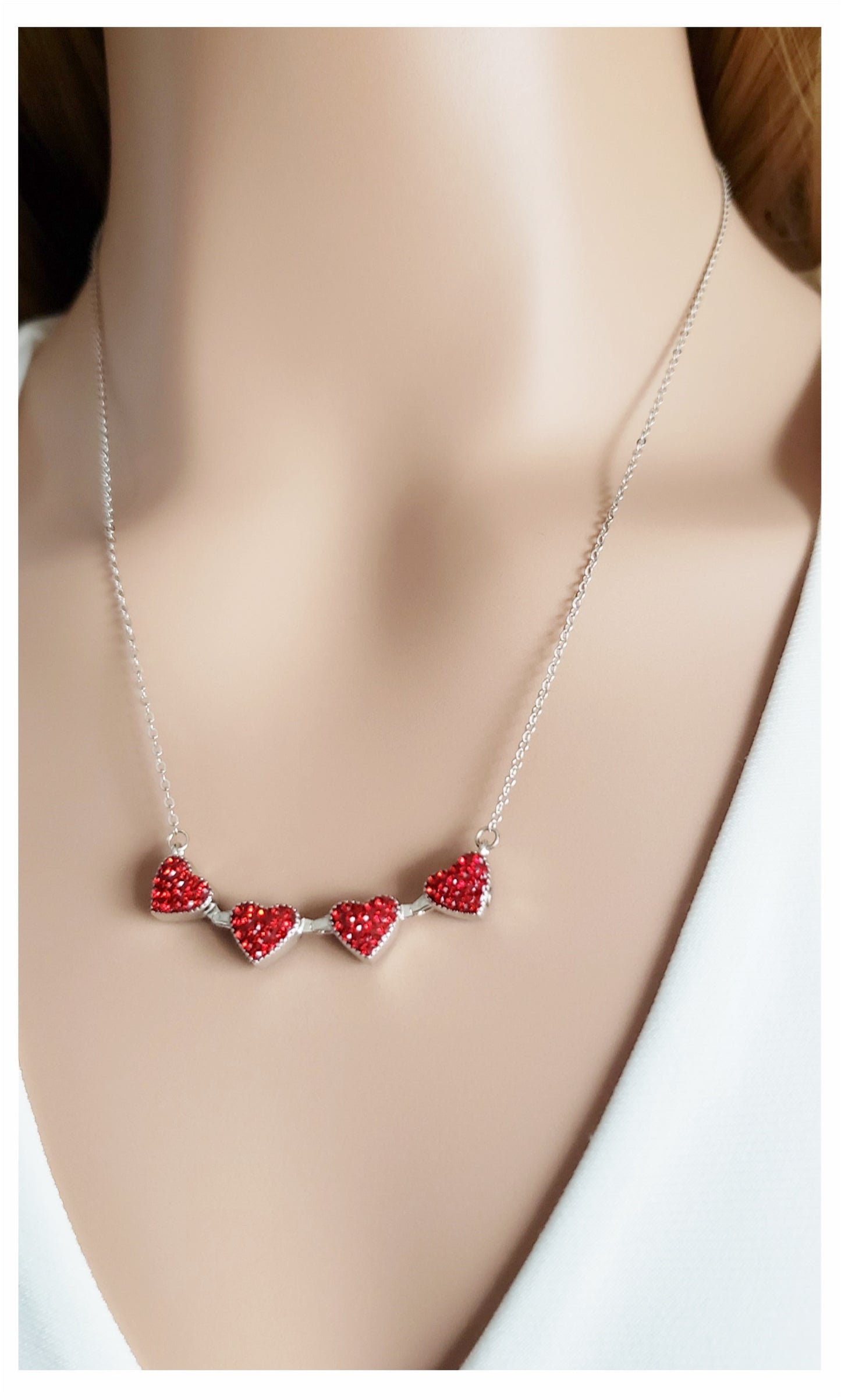 TALITHA Red/Blue Heart Four Leaf Clover Necklace Pendant